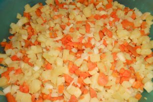 Salata de legume cu maioneza de post