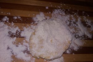 Ciorba de cocos cu taietei de casa