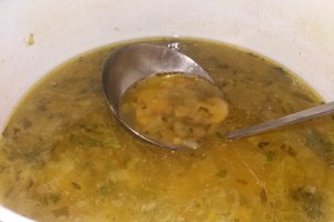 Supa de ciuperci cu muschiulet de porc