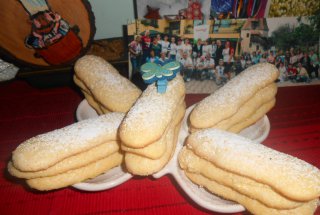 Piscoturi de sampanie