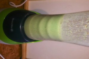 Smoothie cu spanac si banane
