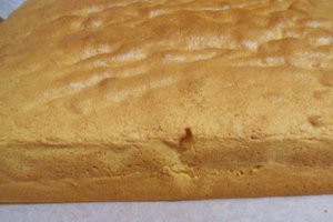 Prajitura cu visine si crema de lapte si mascarpone