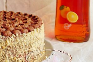 Tort cu mousse de ciocolata