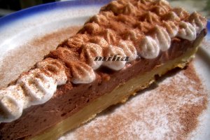 Tarta cu ciocolata si frisca