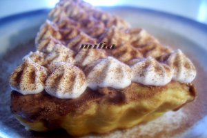 Tarta cu ciocolata si frisca