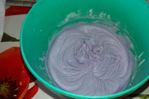 Turnulet cu mere si violete