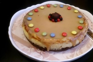 Cheesecake (copt) cu vanilie si caramel