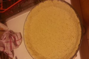 Tarta cu ciocolata, capsuni si kiwi