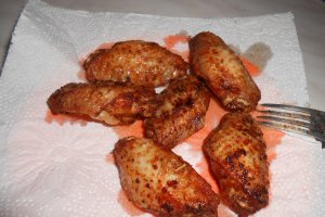 Aripioare prajite in tigaia wok