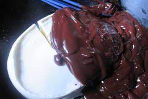 Prajitura cu crema mascarpone, ciocolata si capsuni