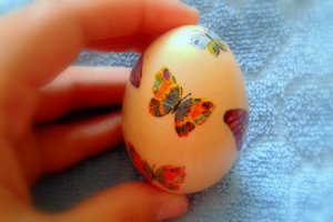 Oua decorate cu tehnica decoupage-ului