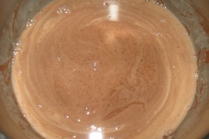 Tort cu fructe de padure si crema de ciocolata