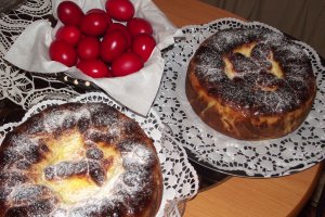 Pasca cu branza de vaci si stafide