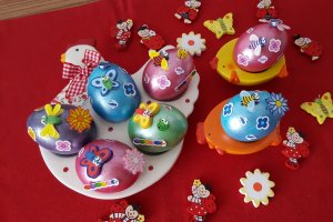 Oua vopsite si decorate de Paste