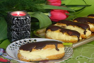 Eclere cu crema de vanilie