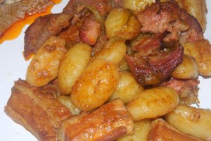 Gnocchi cu friptura de miel