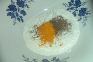 Soia in crusta de mei cu pilaf si conopida