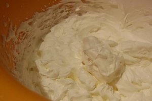 Cheesecake cu mousse de ciocolata (fara coacere)