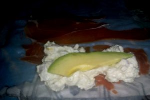 Rulouri de primavara cu ricotta