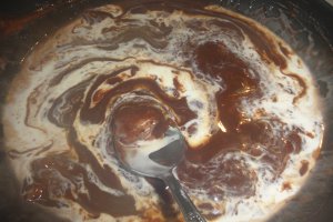 Prajitura cu mascarpone, ciocolata fina si capsuni