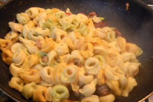 Tortellini cu carne de porc