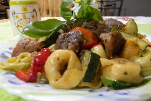 Tortellini cu carne de porc