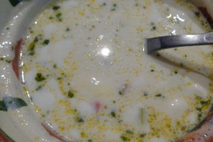 Supa de fasole verde cu spanac si iaurt