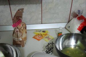 Pandispan cu capsuni