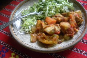 Tocanita cu piept de pui si ceapa verde