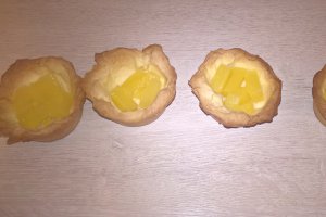 Mini tarte cu ananas
