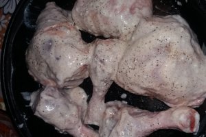 Pulpe de pui cu iaurt si cu piure