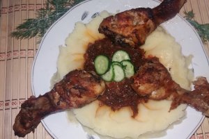 Pulpe de pui cu iaurt si cu piure