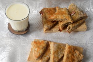 Scones cu rubarba