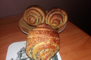 Buseuri cu mac