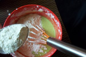 Tort cu Matcha si lemon curd