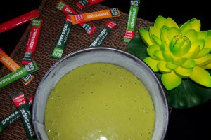 Tort cu Matcha si lemon curd
