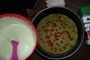 Tort cu Matcha si lemon curd