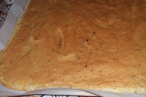Prajitura cu bezea si crema de ciocolata