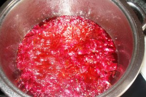 Dulceata de trandafiri