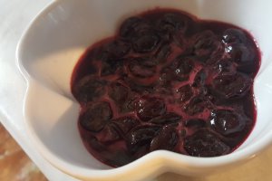 Panna cotta cu cirese