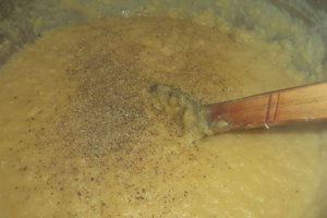 Linte batuta cu ceapa caramelizata