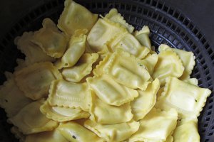 Ravioli prajiti