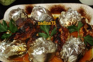 Aripi de curcan marinate, preparate in cuptor, cu cartofi