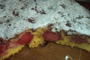 Rasturnata cu capsuni si cereale cu ciocolata