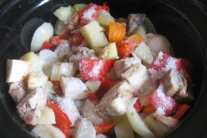 Ghiveci de legume la slow cooker Crock-Pot