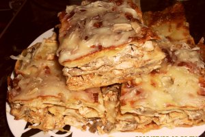 Lasagna cu piept de pui si ciuperci