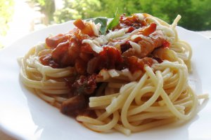 Spaghetti cu sos