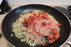 Vinete umplute cu piept de pui si ciuperci