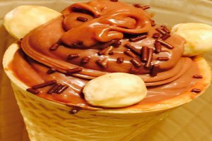 Inghetata de nutella cu alune de padure