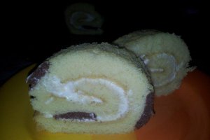 Rulada cu crema de branza